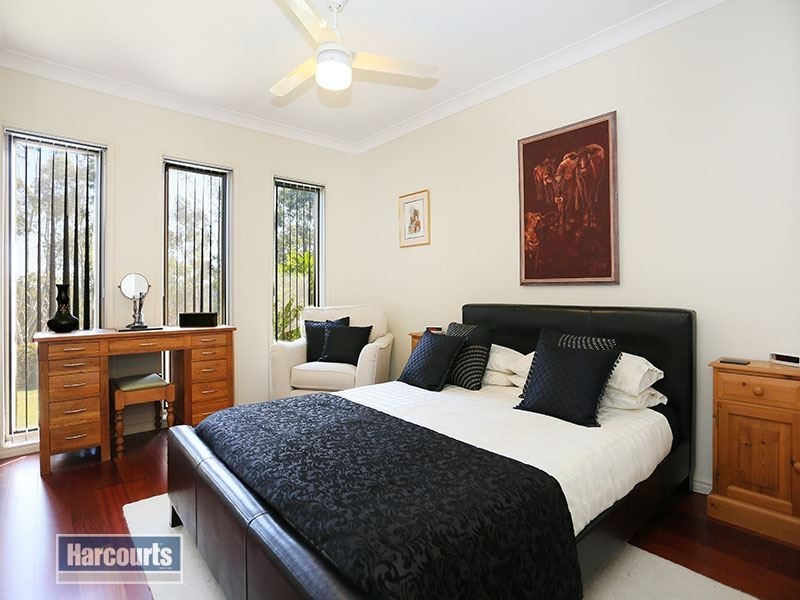 9 Pardalote Drive, Brookwater QLD 4300
