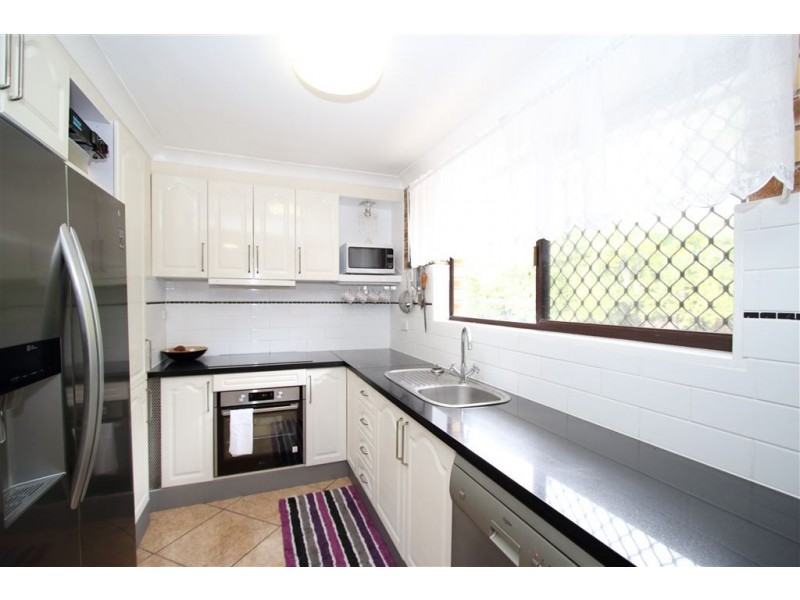 15 Lowana Street, Camira QLD 4300