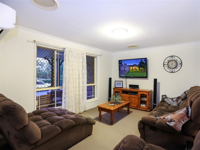 4 Pearl Circuit, Springfield QLD 4300