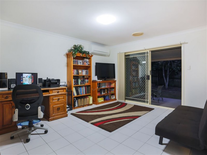 4 Pearl Circuit, Springfield QLD 4300