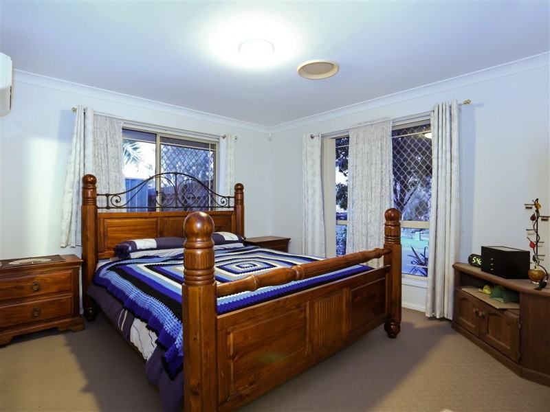 4 Pearl Circuit, Springfield QLD 4300