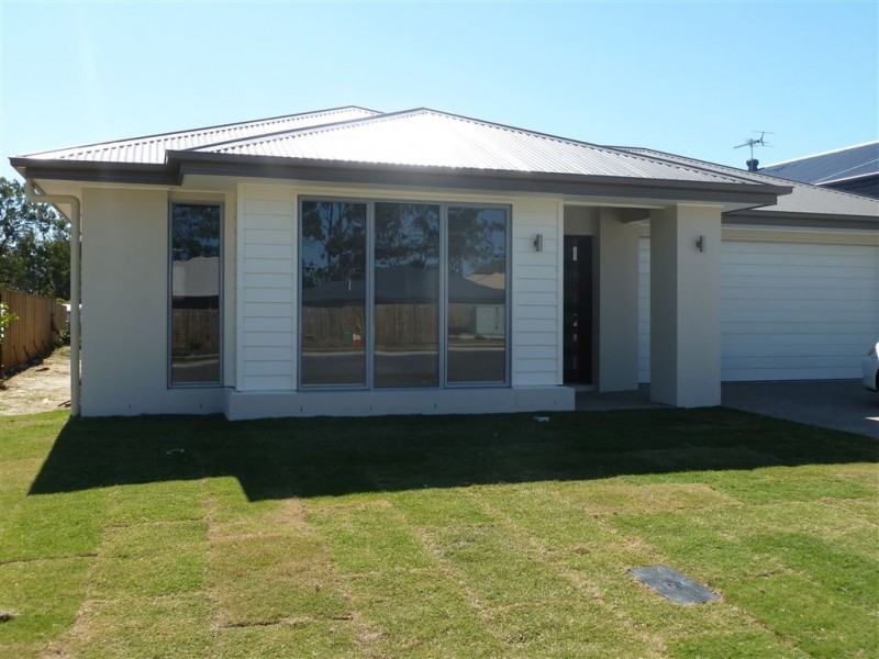 Augustine Heights QLD 4300
