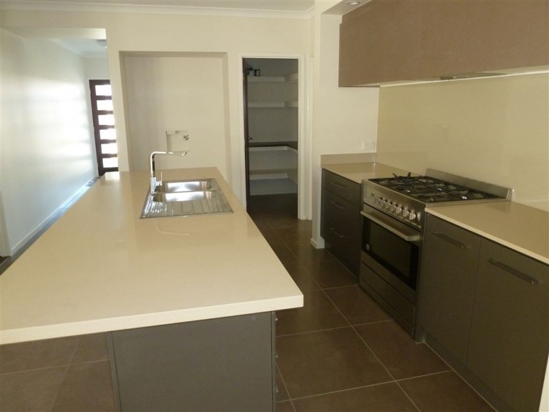 Augustine Heights QLD 4300