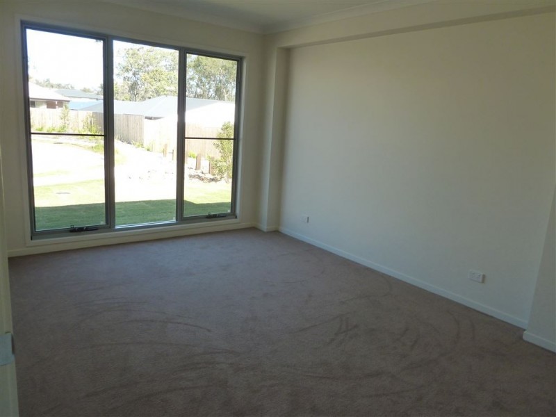 Augustine Heights QLD 4300