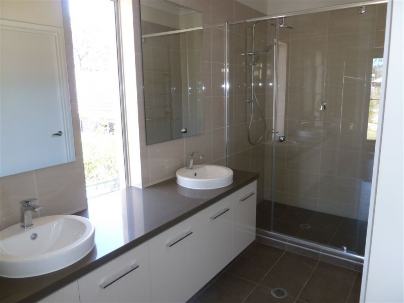 Augustine Heights QLD 4300