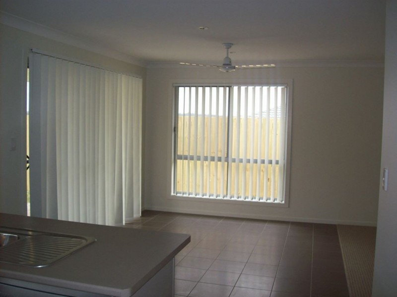 42 Glorious Promenade, Redbank Plains QLD 4301