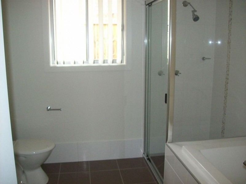 42 Glorious Promenade, Redbank Plains QLD 4301