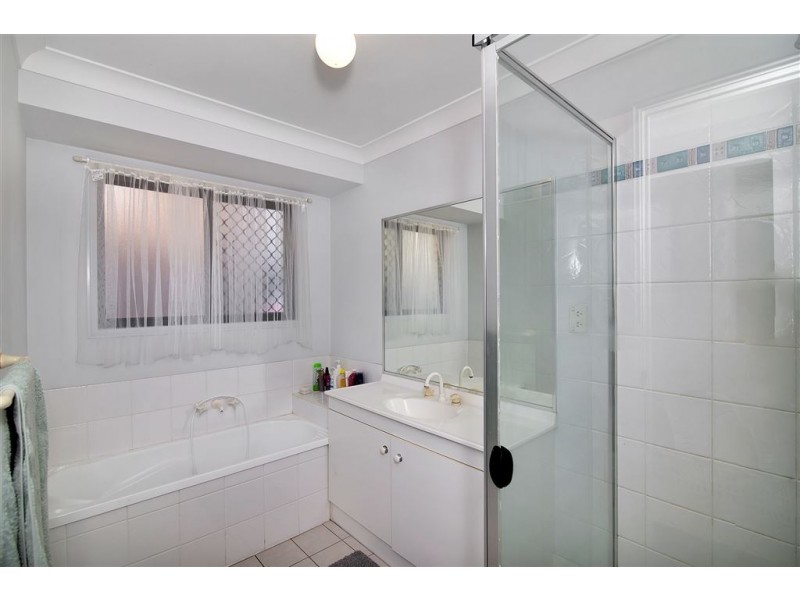 41 Vanessa Court, Camira QLD 4300