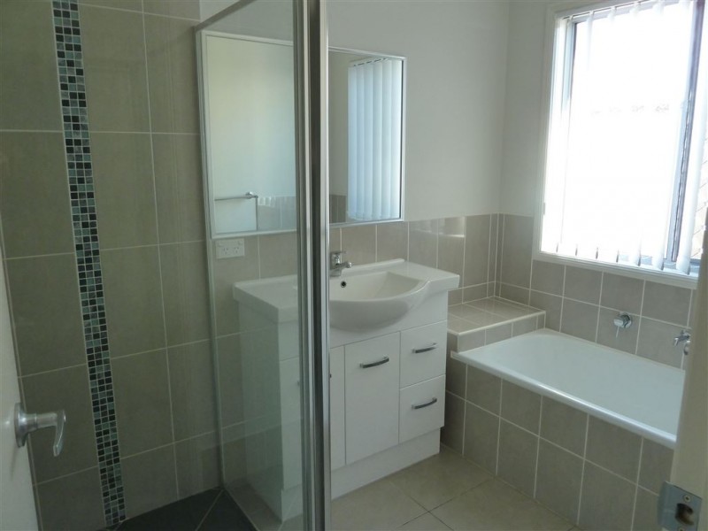 Augustine Heights QLD 4300