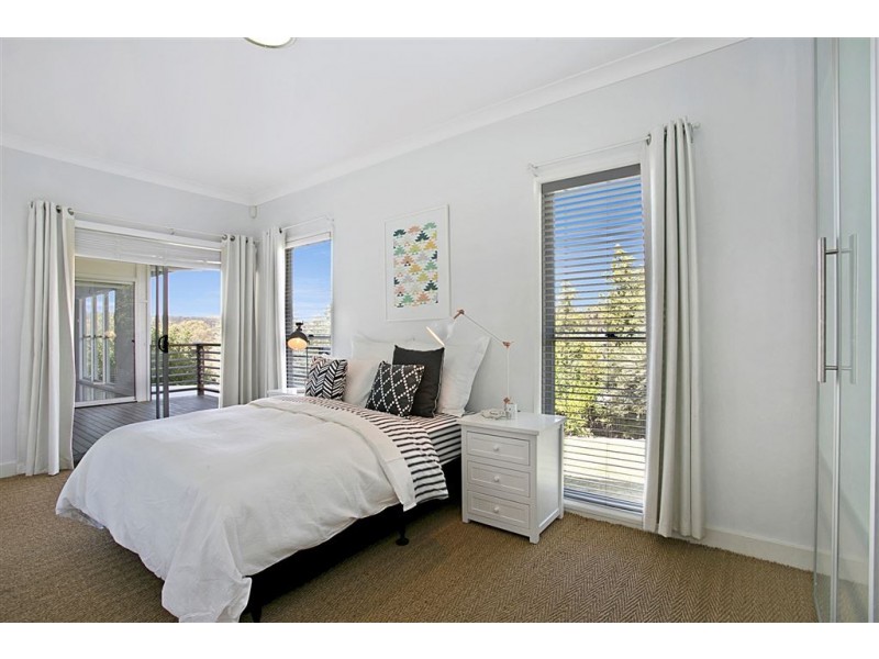 17 Pardalote Drive, Brookwater QLD 4300