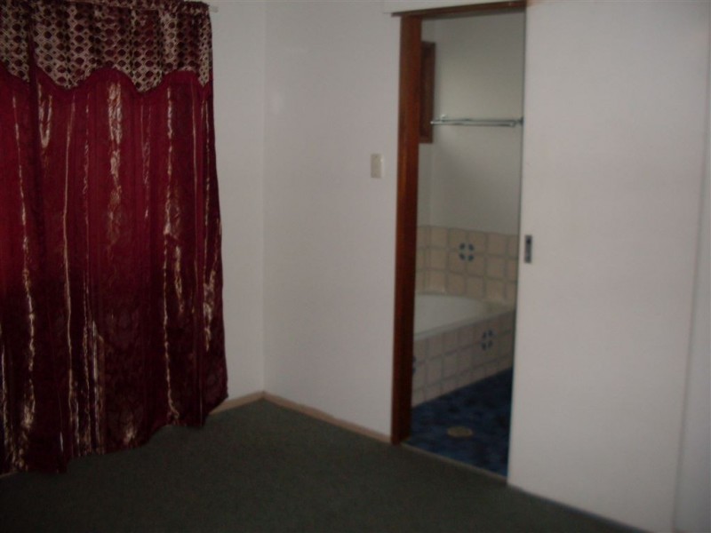Bellbird Park QLD 4300