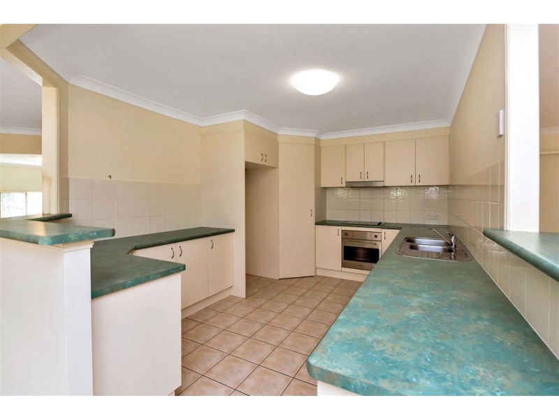 27 Oakview Cct, Brookwater QLD 4300