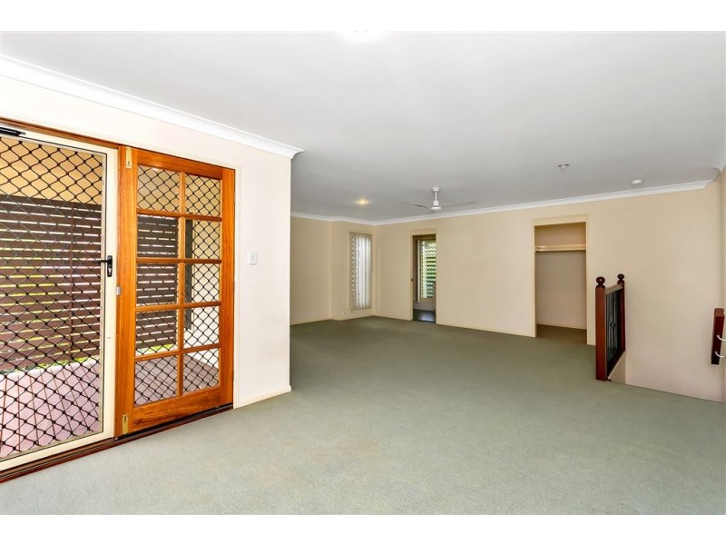 27 Oakview Cct, Brookwater QLD 4300