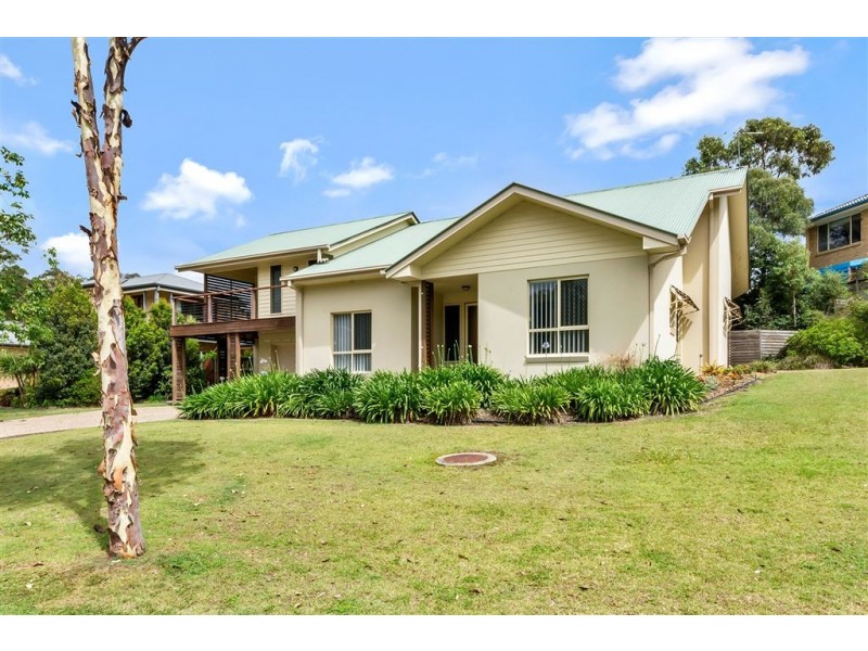 27 Oakview Cct, Brookwater QLD 4300