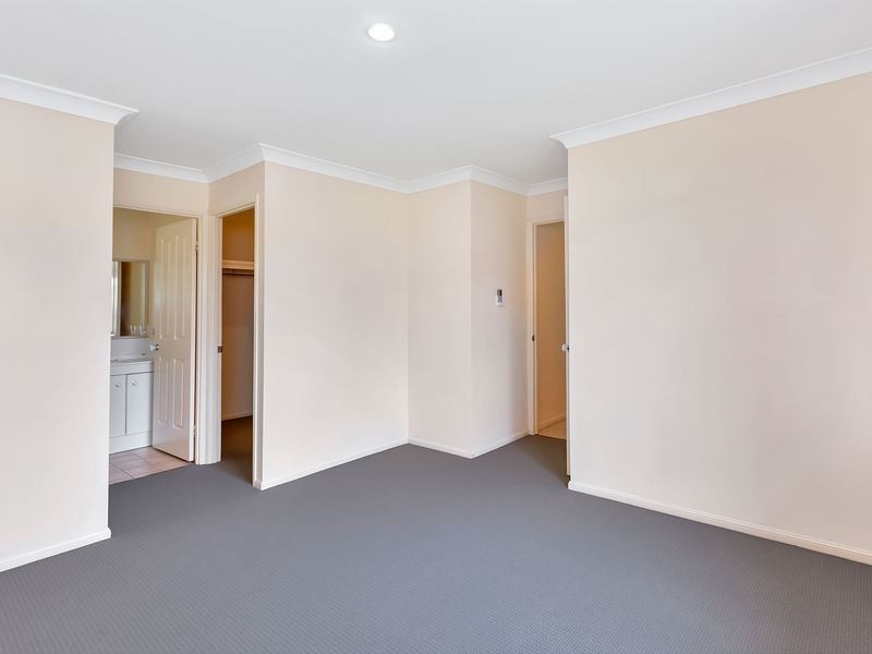 72 Smiths Road, Goodna QLD 4300