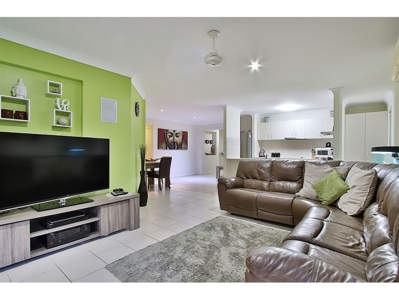 11 Foreman Court, Collingwood Park QLD 4301
