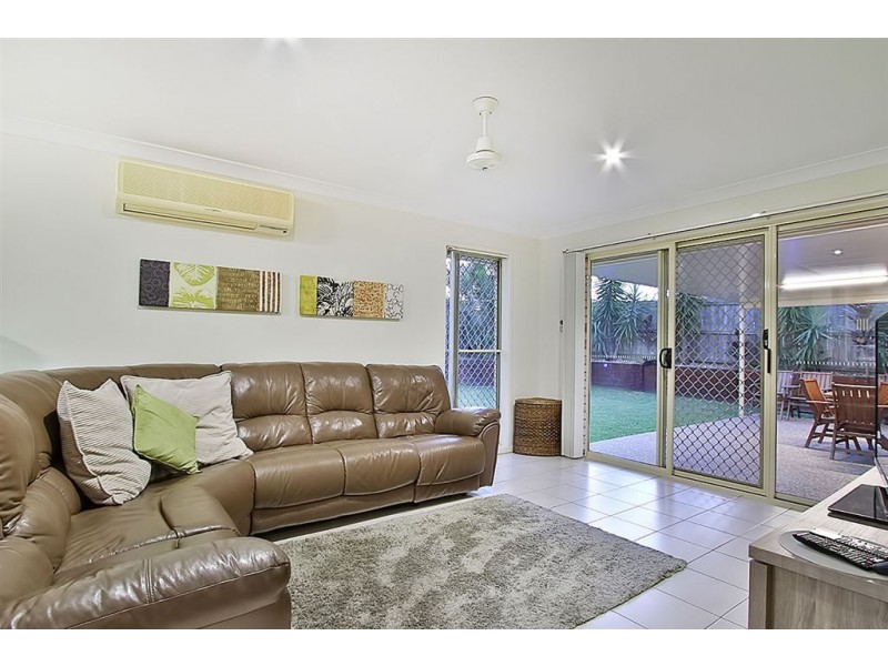 11 Foreman Court, Collingwood Park QLD 4301