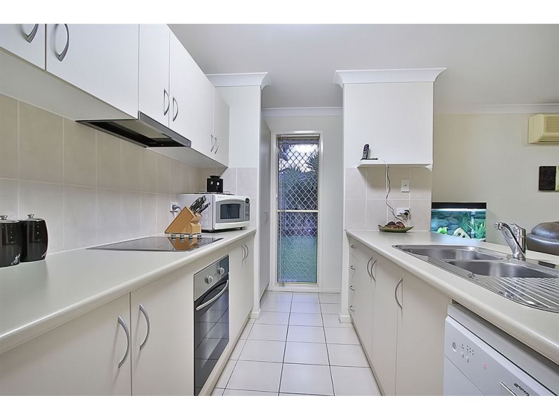 11 Foreman Court, Collingwood Park QLD 4301