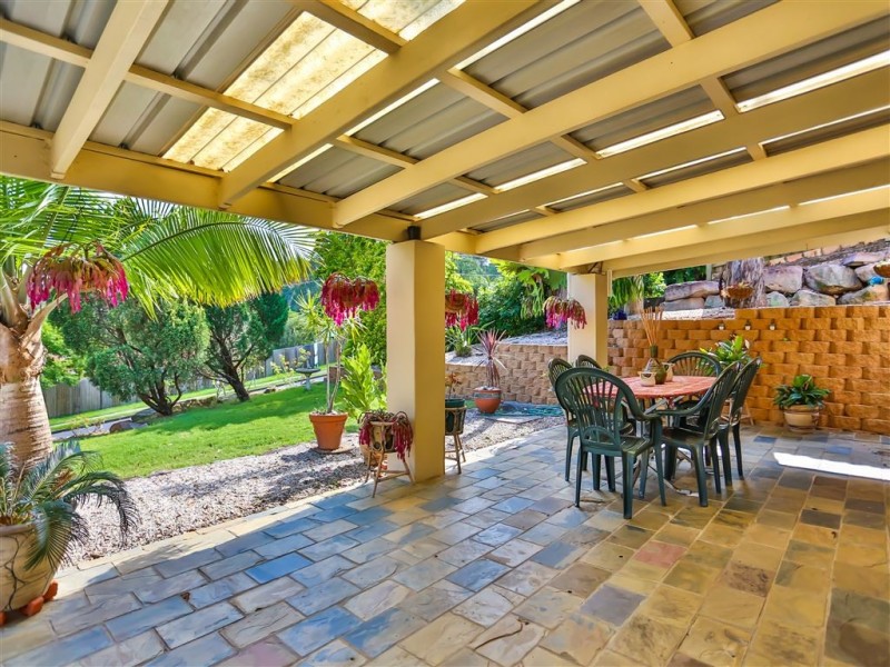 14 Surrey Road, Bellbird Park QLD 4300