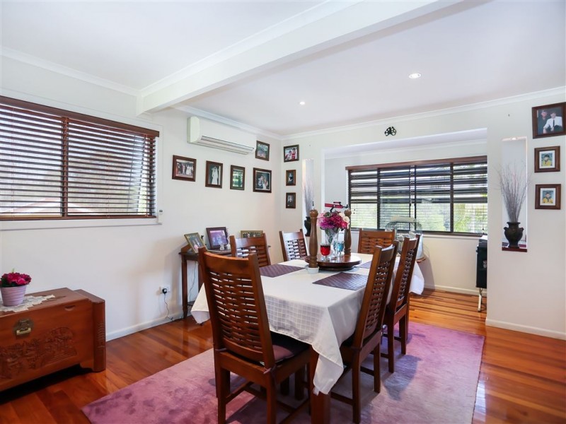 14 Surrey Road, Bellbird Park QLD 4300