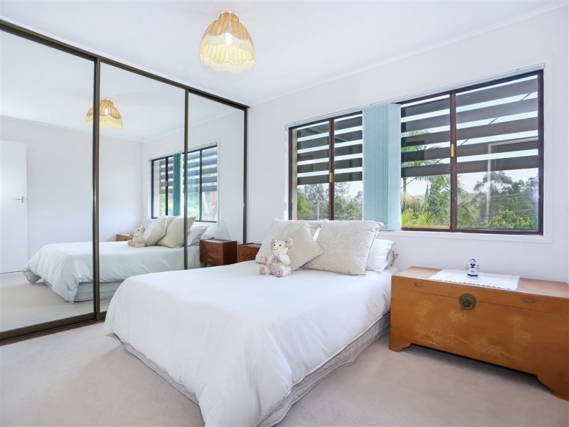14 Surrey Road, Bellbird Park QLD 4300