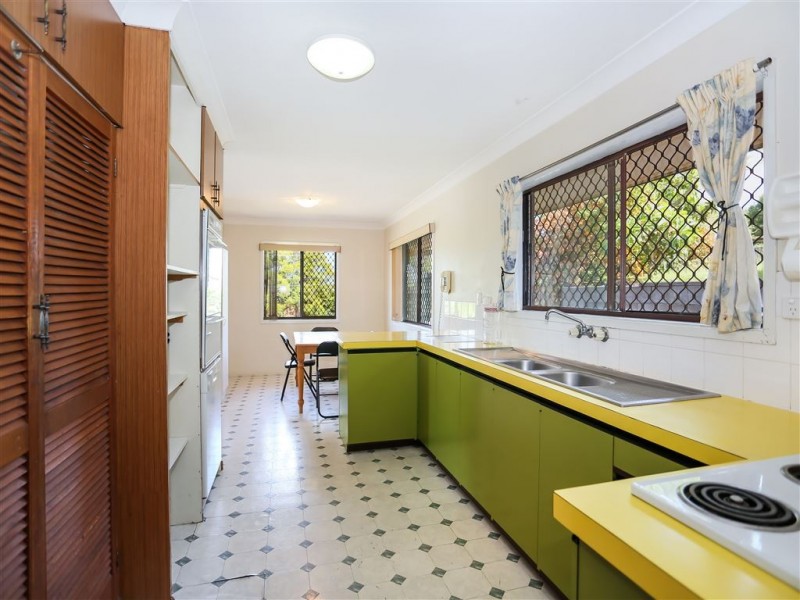 23 Sherwood Crescent, Bellbird Park QLD 4300