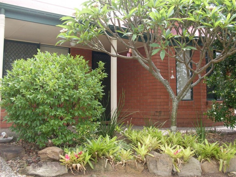 4 Midcrest Lane, Springfield QLD 4300