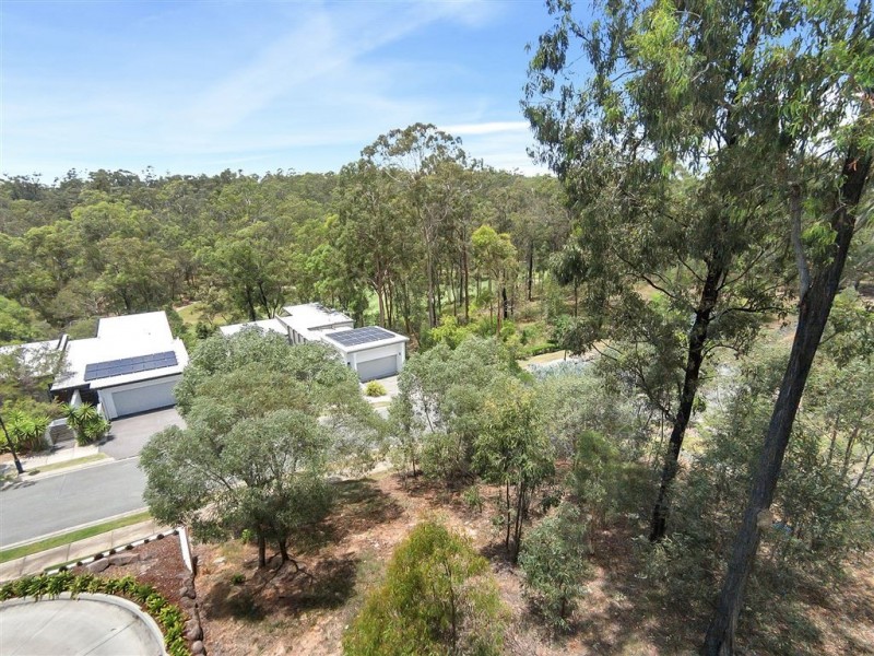2206/11 Scenery Court, Brookwater QLD 4300
