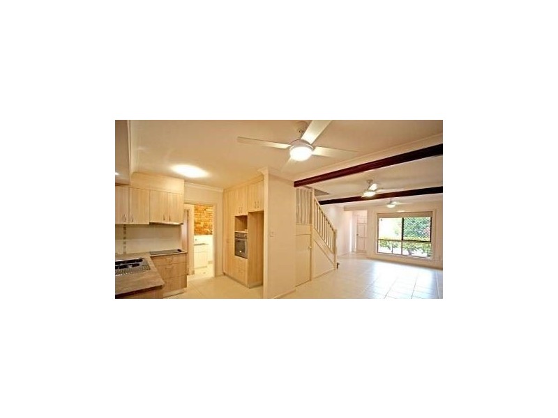 11/13 Bridge Street, Redbank QLD 4301