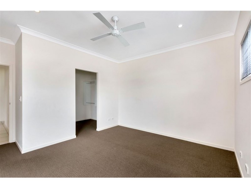 6 Inlet lane, Springfield Lakes QLD 4300