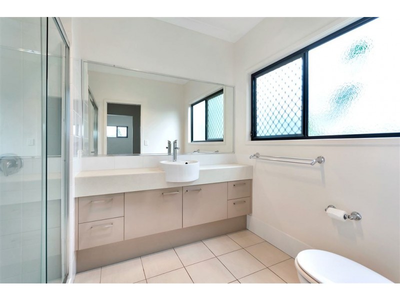 6 Inlet lane, Springfield Lakes QLD 4300