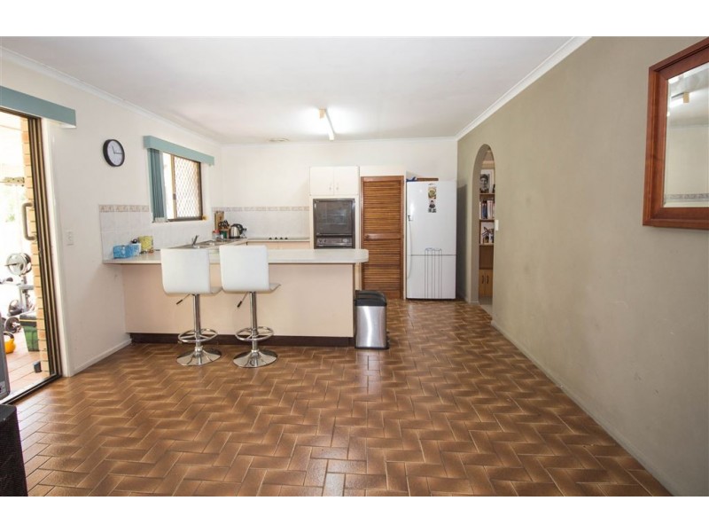 8 Cardwell Street, Redbank Plains QLD 4301