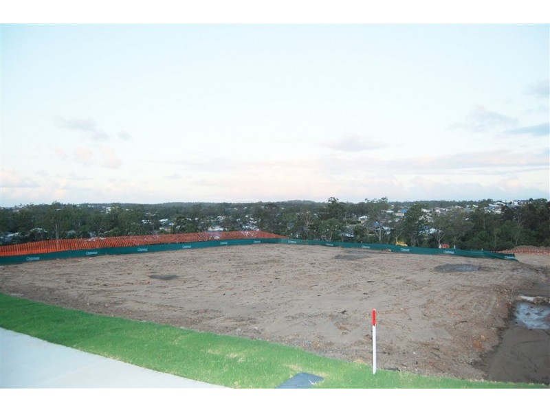 789 Oxenham Circuit, Augustine Heights QLD 4300