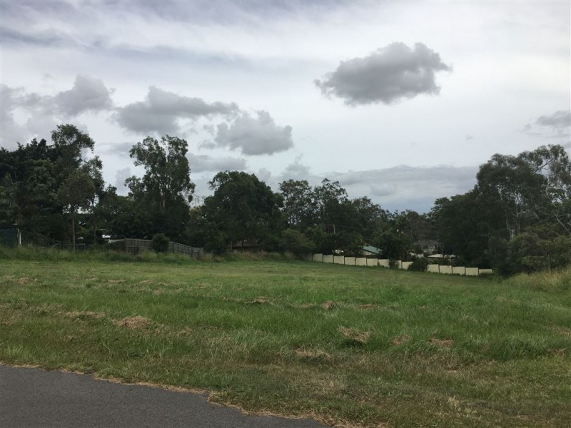 8 Scott Street, Camira QLD 4300