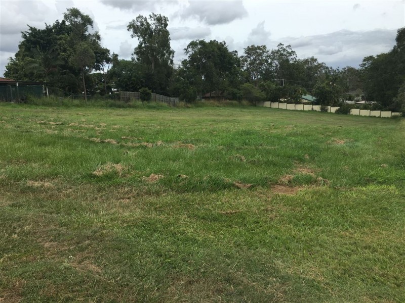 8 Scott Street, Camira QLD 4300