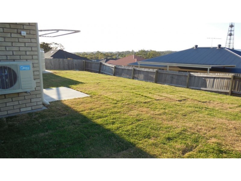 18 Renee St, Redbank Plains QLD 4301