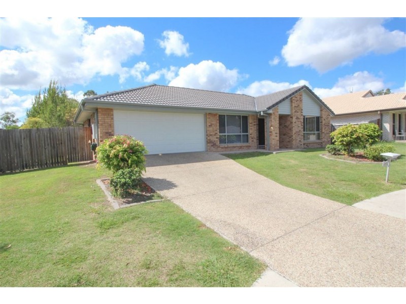 7 Luke Place, Redbank QLD 4301