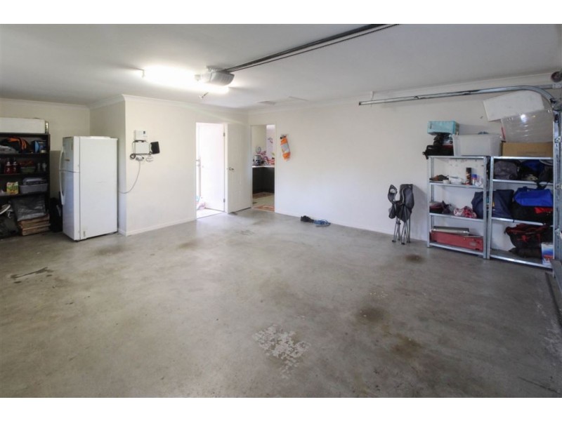 7 Luke Place, Redbank QLD 4301