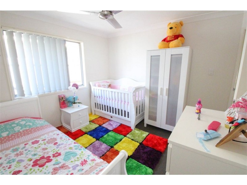 7 Luke Place, Redbank QLD 4301