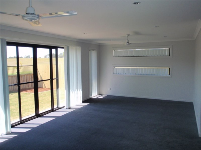 60 Huntley Cresent, Redbank Plains QLD 4301