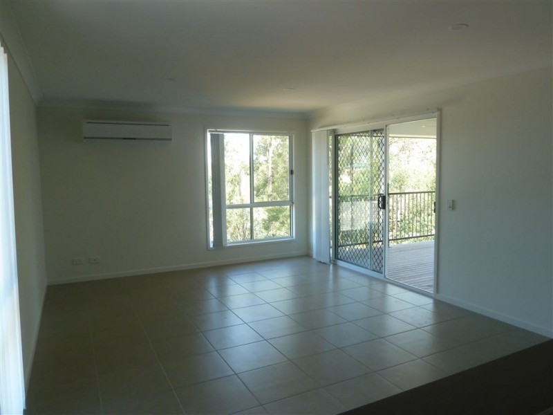 30 Janelle St, Bellbird Park QLD 4300