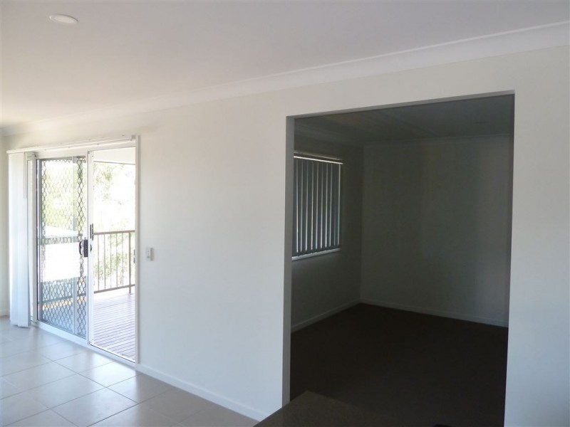 30 Janelle St, Bellbird Park QLD 4300
