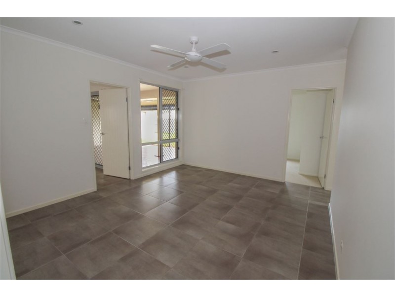 37 Trinity Crescent, Augustine Heights QLD 4300