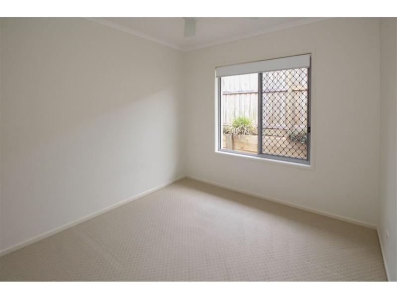 37 Trinity Crescent, Augustine Heights QLD 4300