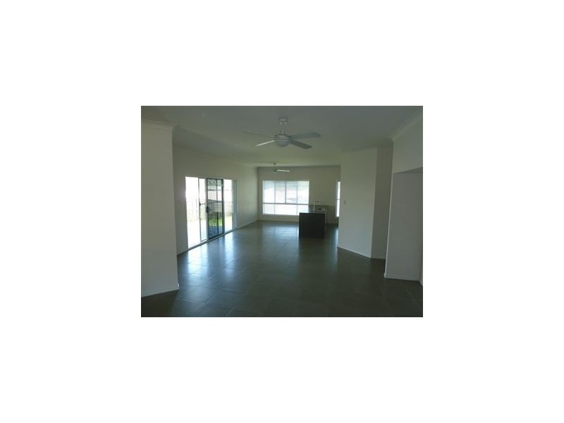 12 Dillon Avenue, Augustine Heights QLD 4300