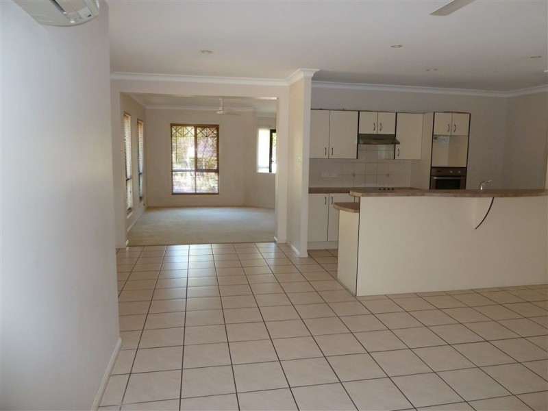 116 Lakeside Ave, Springfield Lakes QLD 4300