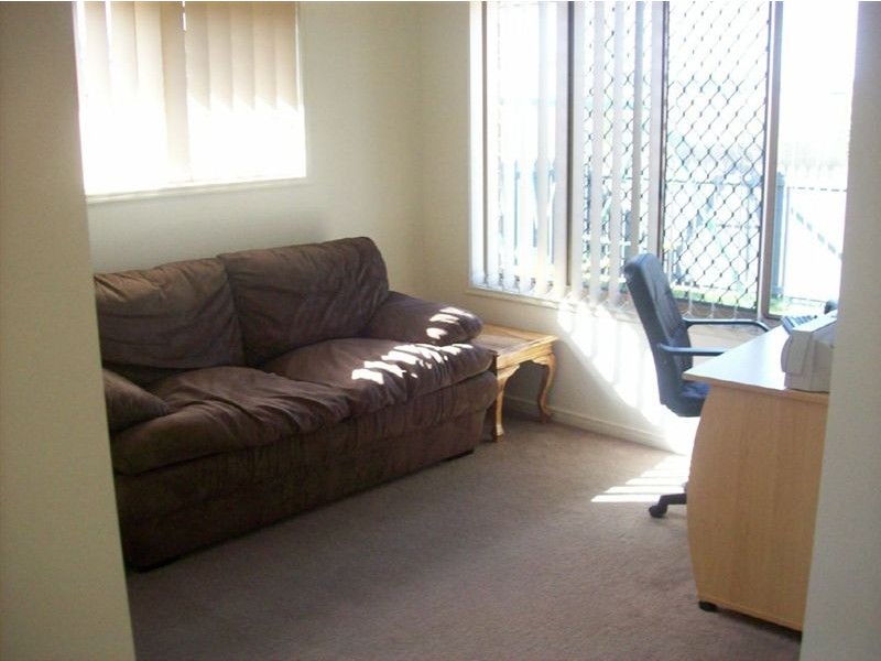 81 Admiral Cr, Springfield Lakes QLD 4300