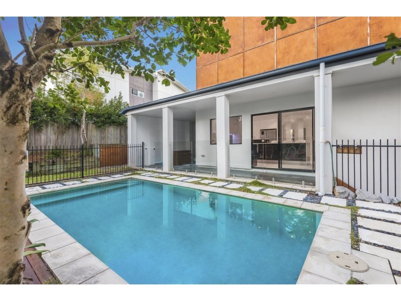 22 Lomandra Place, Chapel Hill QLD 4069