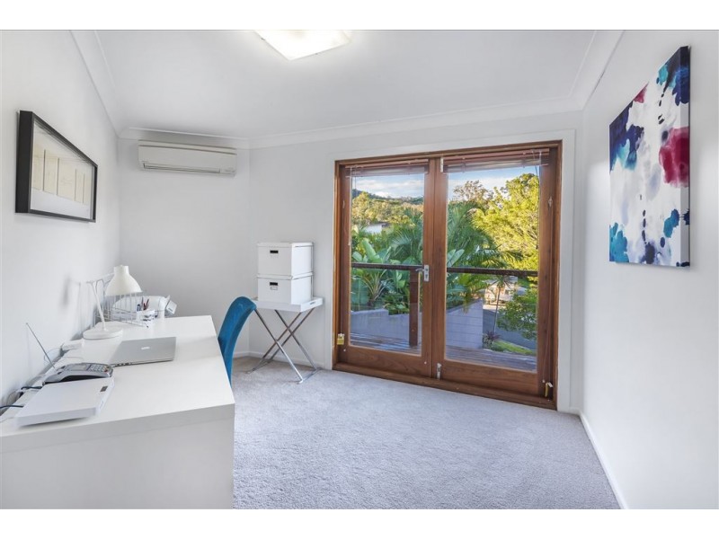 22 Lomandra Place, Chapel Hill QLD 4069