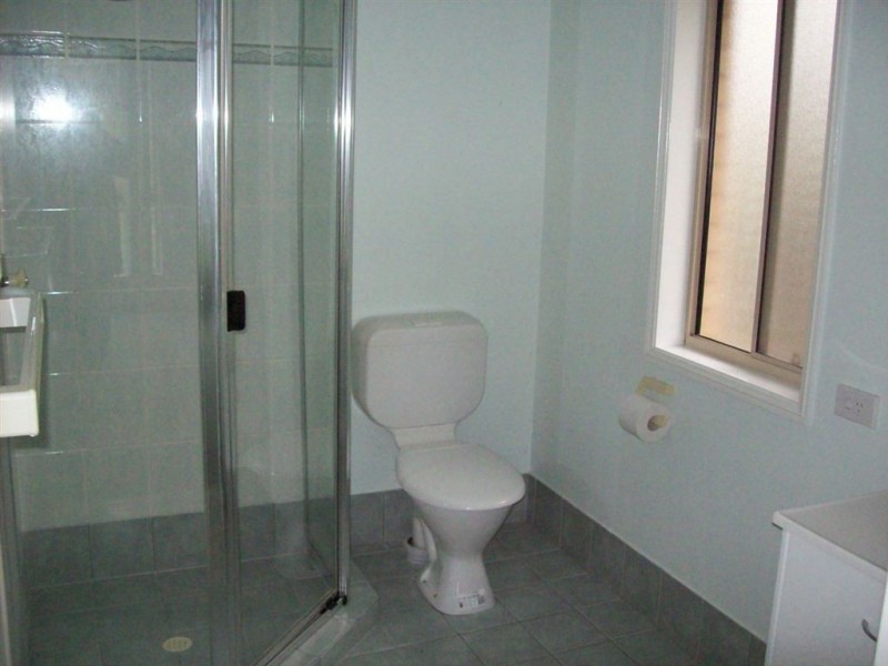 6 Scenic Dr, Springfield QLD 4300